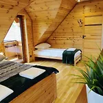 Horská chata Dom Pod Lesniczowka Zachelmie (Jelenia Gora)