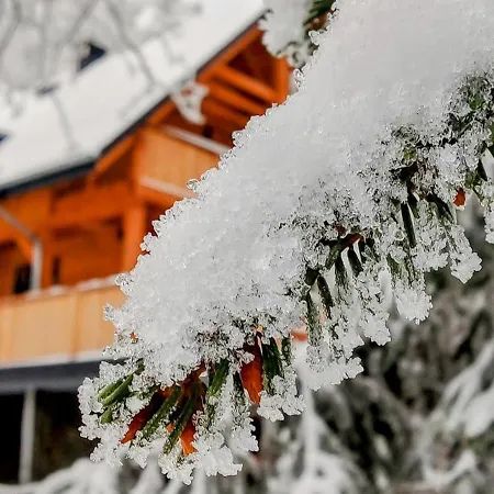 Dom Pod Leśniczówką Zachelmie (Jelenia Gora)