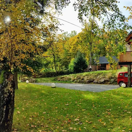 Domek alpejski Dom Pod Leśniczówką Zachelmie (Jelenia Gora)