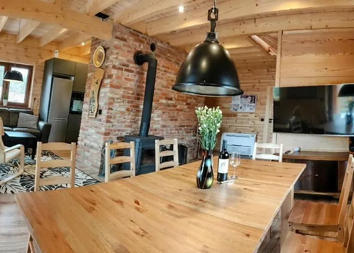 Dom Pod Leśniczówką Domek alpejski *