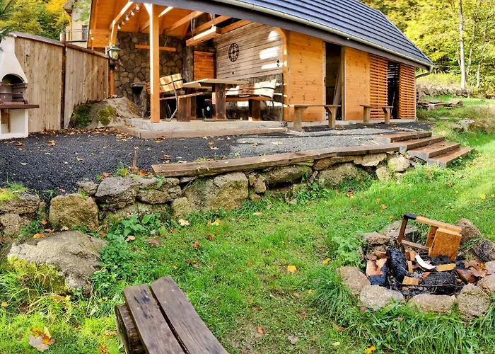 Dom Pod Leśniczówką Domek alpejski Zachelmie (Jelenia Gora)