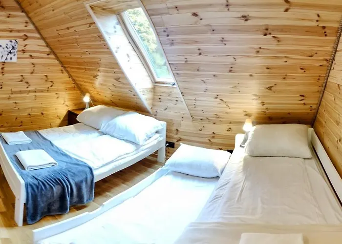 Domek alpejski Dom Pod Leśniczówką Zachelmie (Jelenia Gora)