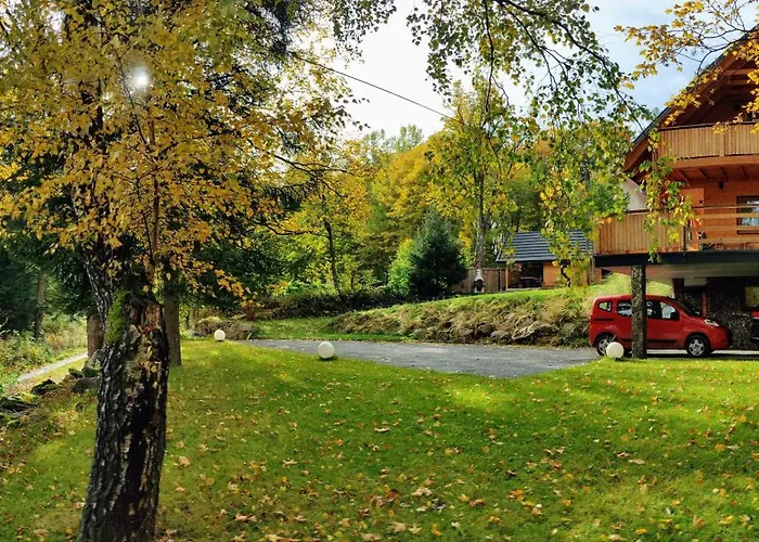 Domek alpejski Dom Pod Leśniczówką Zachelmie (Jelenia Gora)